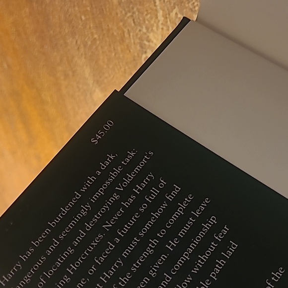 Harry Potter and the Deathly Hallows Hardcover Book - Adult Cover - Picture 6 of 7